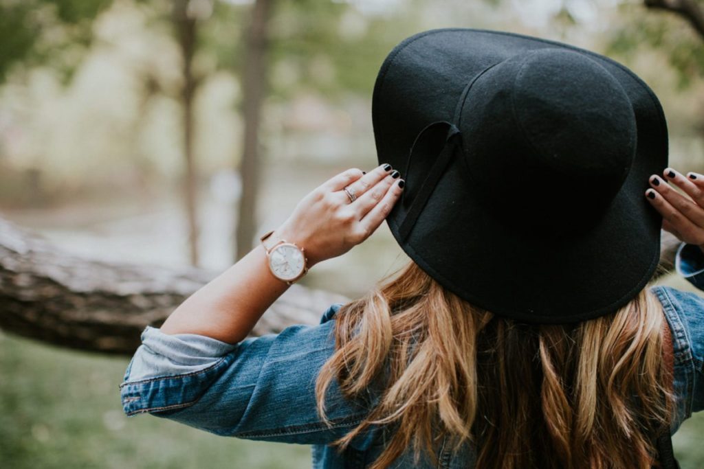 Gifts for Her // Fossil Q Hybrid Smartwatch