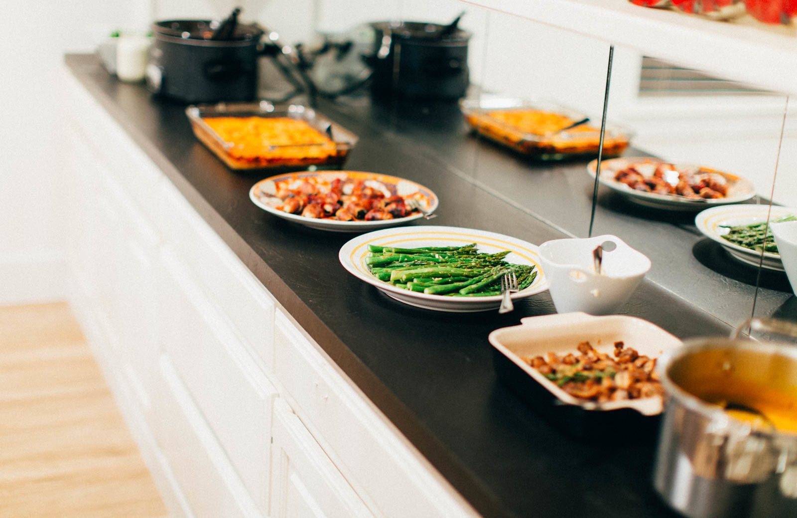 How to Host a Whole30 Potluck Dinner