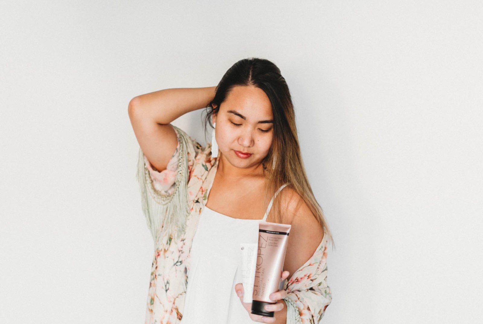 A Faux Summer Glow with St. Tropez Self-Tanner